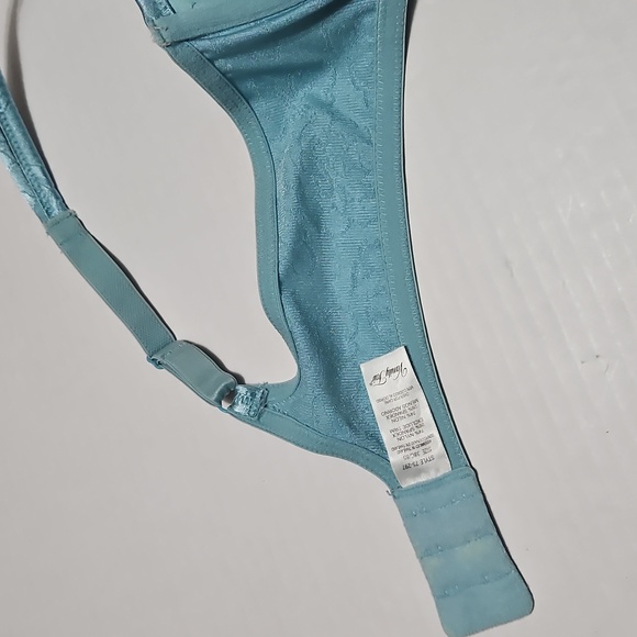 Vanity Fair Satin Floral Bra in Light Blue Size 38C - Picture 5 of 8
